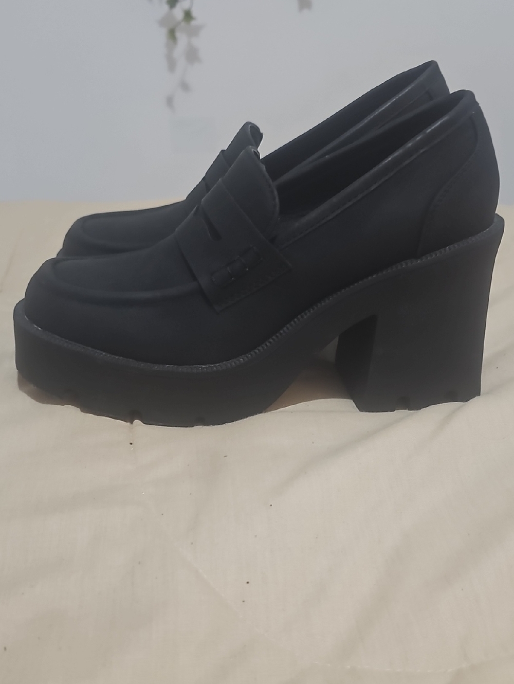 Women's Black Platform Loafers - Sleek Chunky Heel